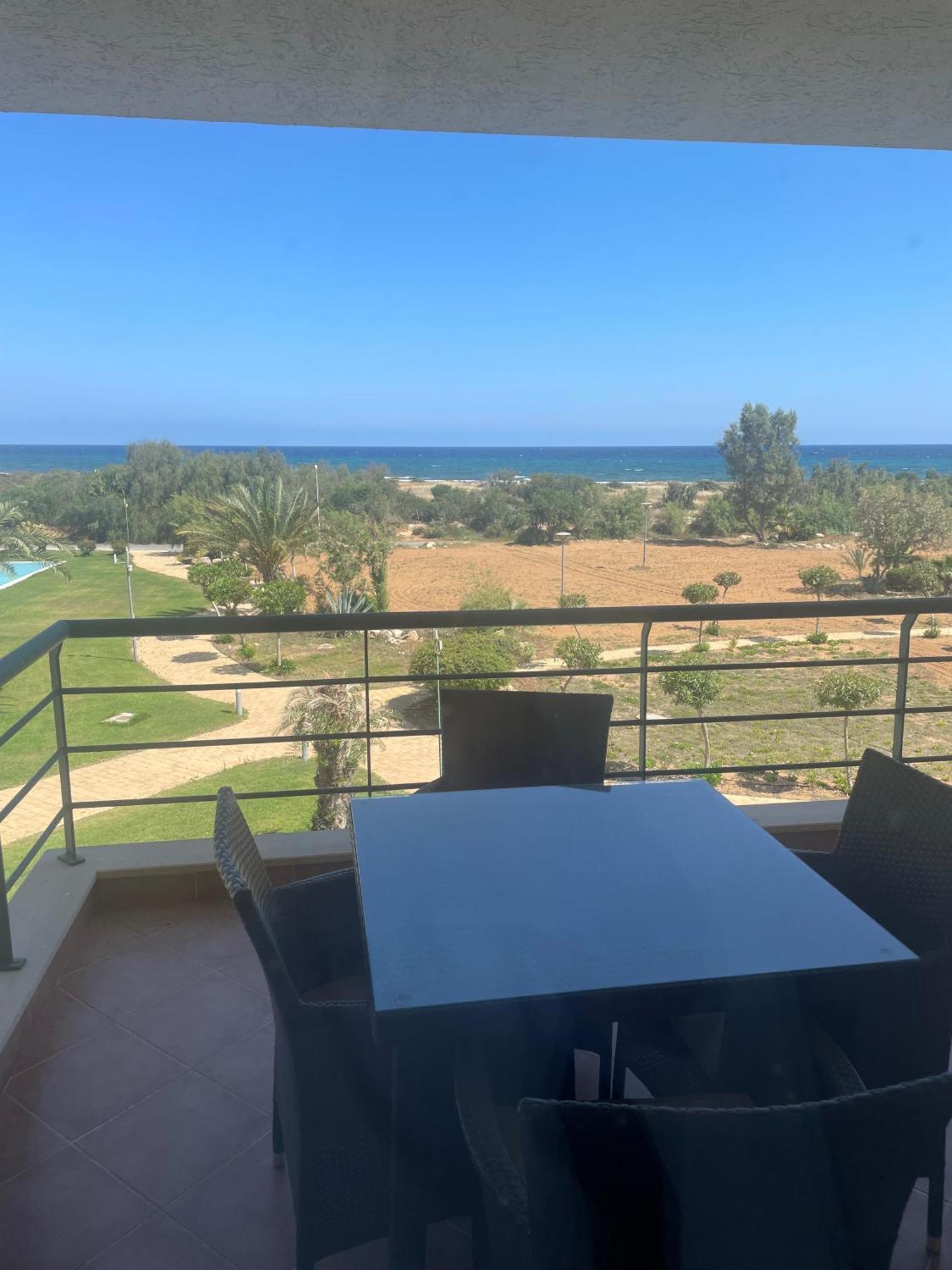 Thalassa Apartment