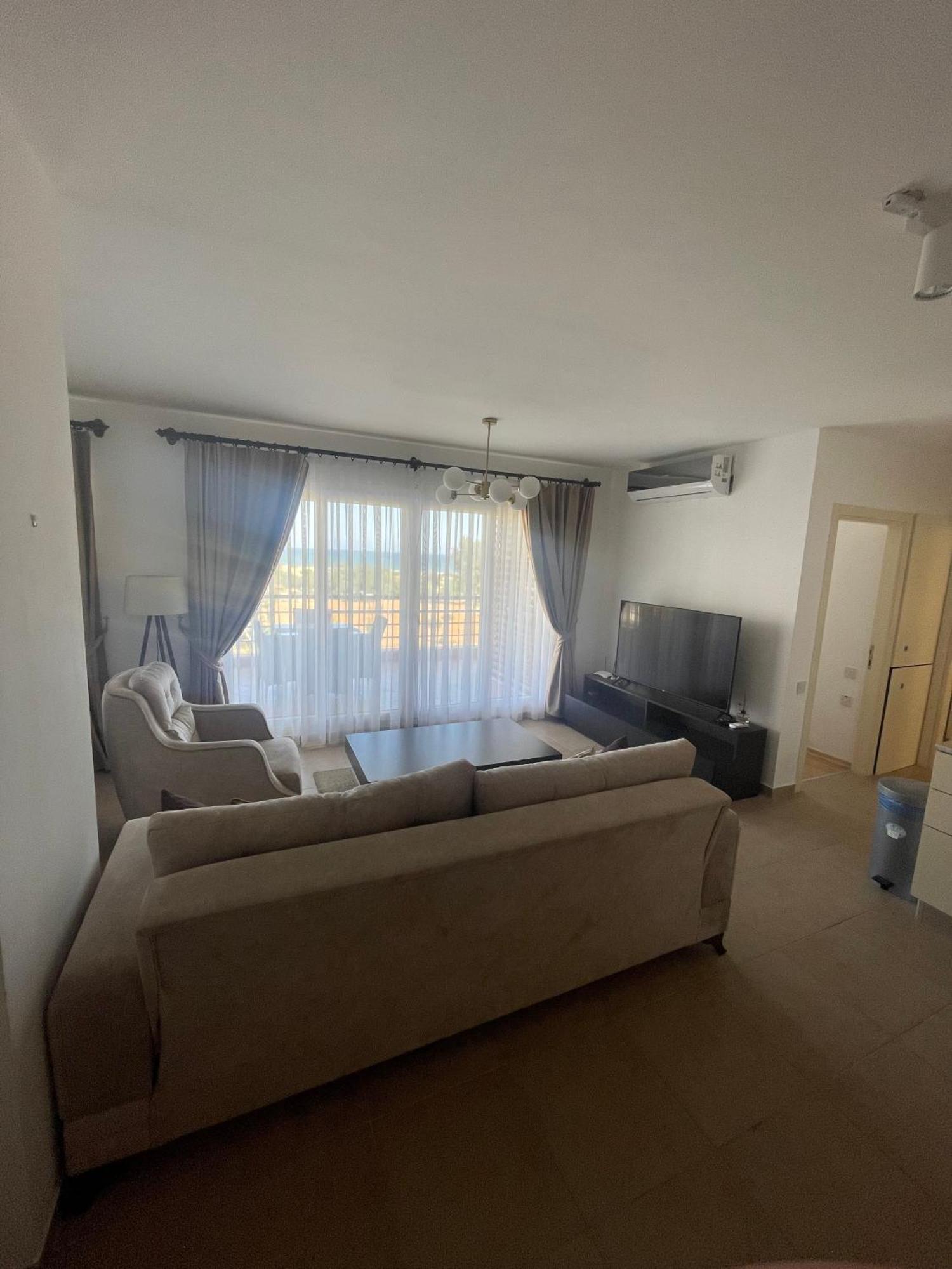 Thalassa Apartment